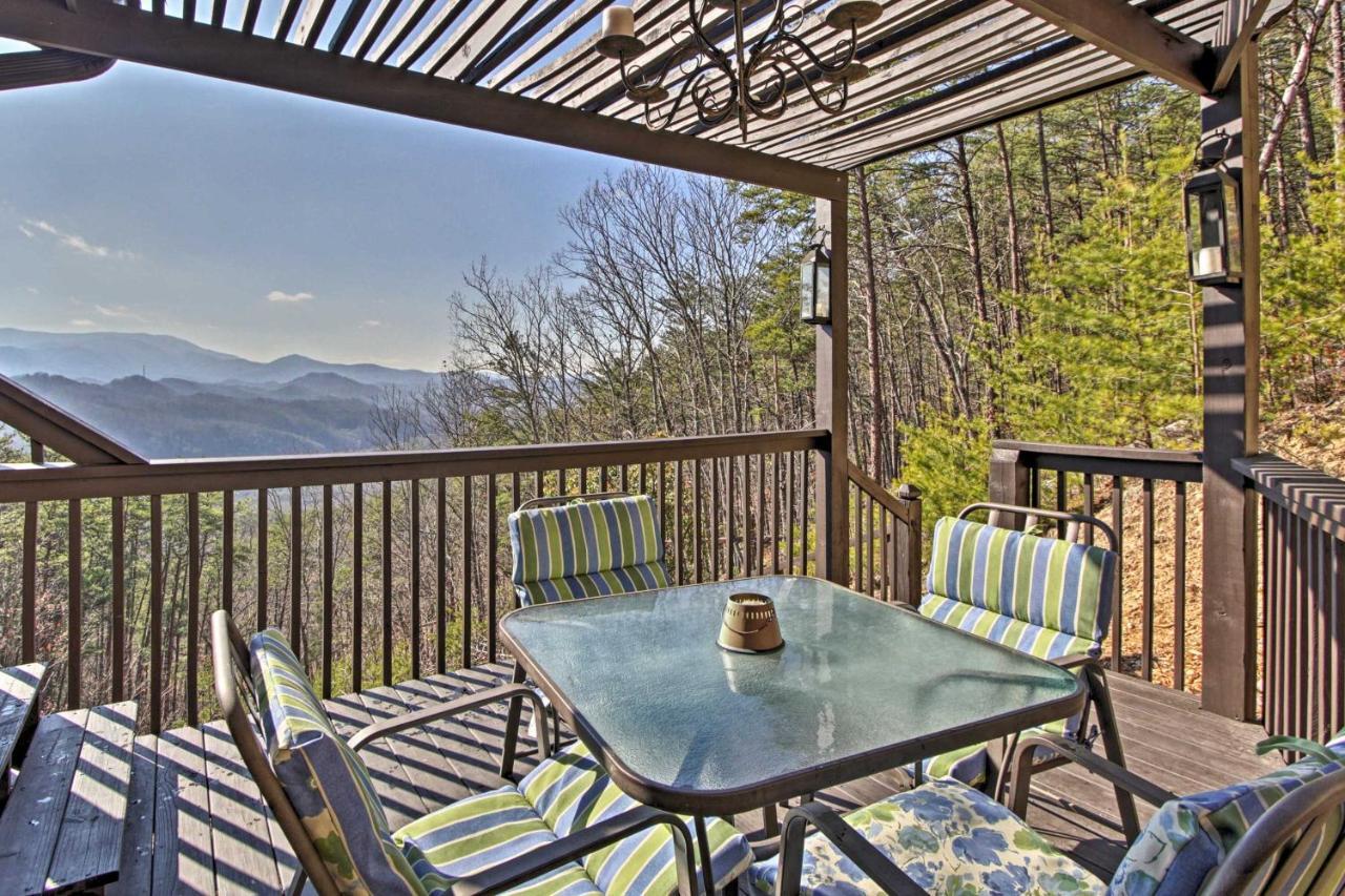 Sevierville Home With Hot Tub - 5 Min To Pigeon Forge Exterior photo